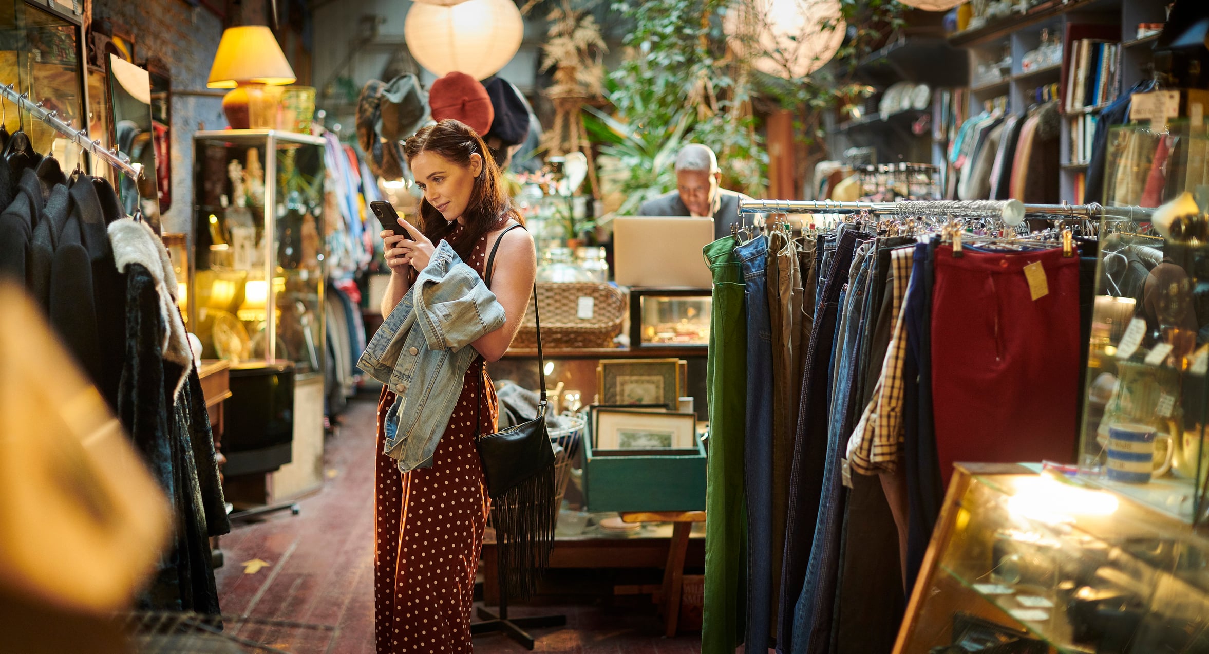 Beyond the transaction: how connected retail cultures create customer advocacy